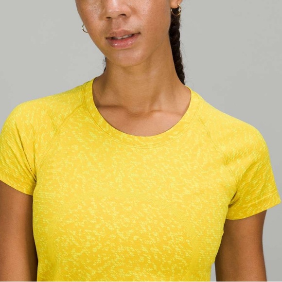 🍋 Lululemon Swiftly Tech Short Sleeve 2.0 - Picture 5 of 8